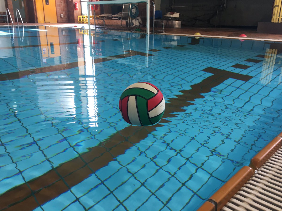 Great to have a couple of new junior members giving water polo a go today. If you've been inspired by the Olympics to give a new sport a go, why not try a water polo taster session? Email jnrpolosec@sevenoakssc.org for full details.