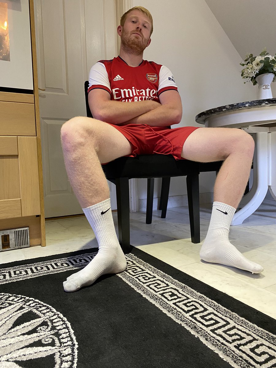 the_footmasterC's tweet photo. I am and always will be better than you 💪🏼 #findom #cashalpha #cashmaster https://t.co/v5gA2Ab6Cs