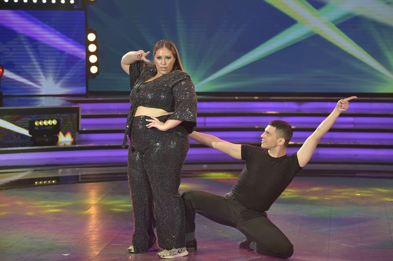 laacademia2021's tweet photo. #Superduelo
El eliminado del ritmo se definirá entre
✅ @guercimario
✅ @marianatarres
Mañana lunes conoceremos quien abandona el certamen https://t.co/aAO3NjAwPW