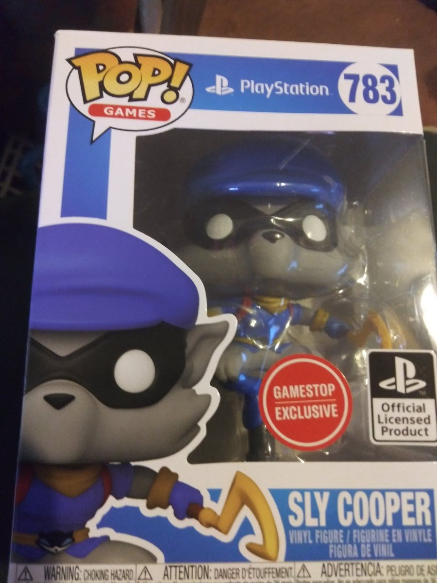 Remnant_King_'s tweet photo. Snag these two #FunkoPop for free with credit saved up. #SlyCooper #SirDaniel #Medievil Got also bunch indies and regot #DishonoredDeathOfTheOutsider physically since my digital copy is unplayable. So hopefully this copy works can finally stream/finish that game. https://t.co/aoM2RbT7tQ