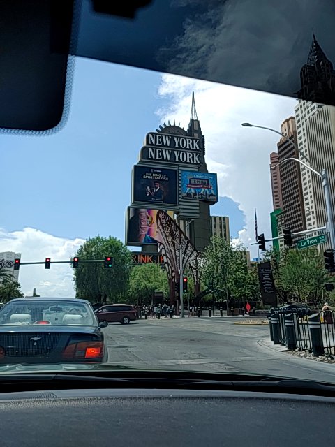 CallMeBoov's tweet photo. SuperBoov found #bitcoin in a User vault at this location! Join me playing #coinhuntworld, It's awesome! https://t.co/Oz89tJ30b8 #cryptocurrency #15659 https://t.co/sgw19KvcBL