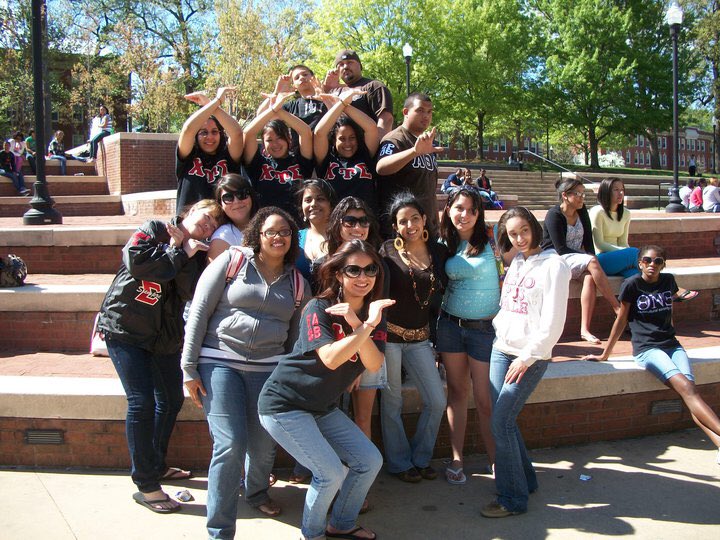 CUS_BetaBeta's tweet photo. #NationalSistersDay is celebrated annually on the first Sunday in August. The members of Chi Upsilon Sigma honor the women in our lives who we are fortunate to call our sisters and celebrate the special bonds that we share. We are so thankful for our sisters today and everyday!❤️ https://t.co/qAfPe7zmz0
