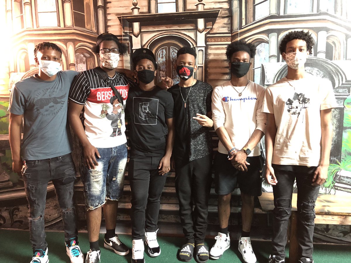 SouthSideEscapeRooms tweet media