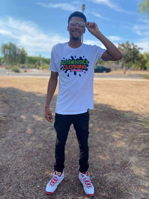 Out here looking like I'm from the D 😂 #Authentics  #PornstarontheRaise  #outside https://t.co/0afw7<a href="/tag/authentics"class="tags">#Authentics</a><a href="/tag/outside"class="tags"><span>#outside</span></a><a href="/tag/pornstarontheraise"class="tags"><span>#pornstarontheraise</span></a>