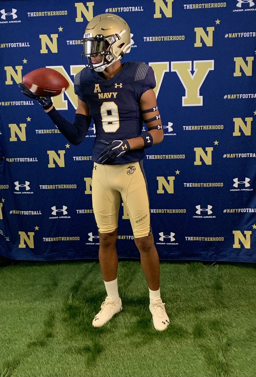c8nnr's tweet photo. Big shoutout to @NavyFB for the visit! Had an amazing time and thank you to Coach @GreenRB21 and @NavyCoachYo for speaking with me! #GoNavyBeatArmy https://t.co/ez87hzYPLO