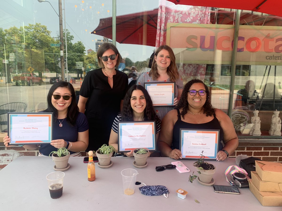 So great to brunch and celebrate with the intern class of 2021 today. Lucky for us, we get to keep three of these talented #schoolpsychologists and I get to meet a whole new cohort next week! #MOSchoolPsychsCan @NKCSchools