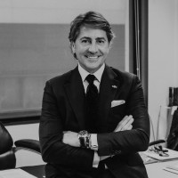 ToreroMaricon's tweet photo. Otro de los rumores situaría al fondo de inversión Emirates Khalifa Capital con José María Nuñez a la cabeza pues se comenta que habría rechazado a última hora entrar en el Extremadura rompiendo el acuerdo para entrar en el CD Badajoz pues ven una mejor oportunidad de mercado. https://t.co/CIJzYEYkzc