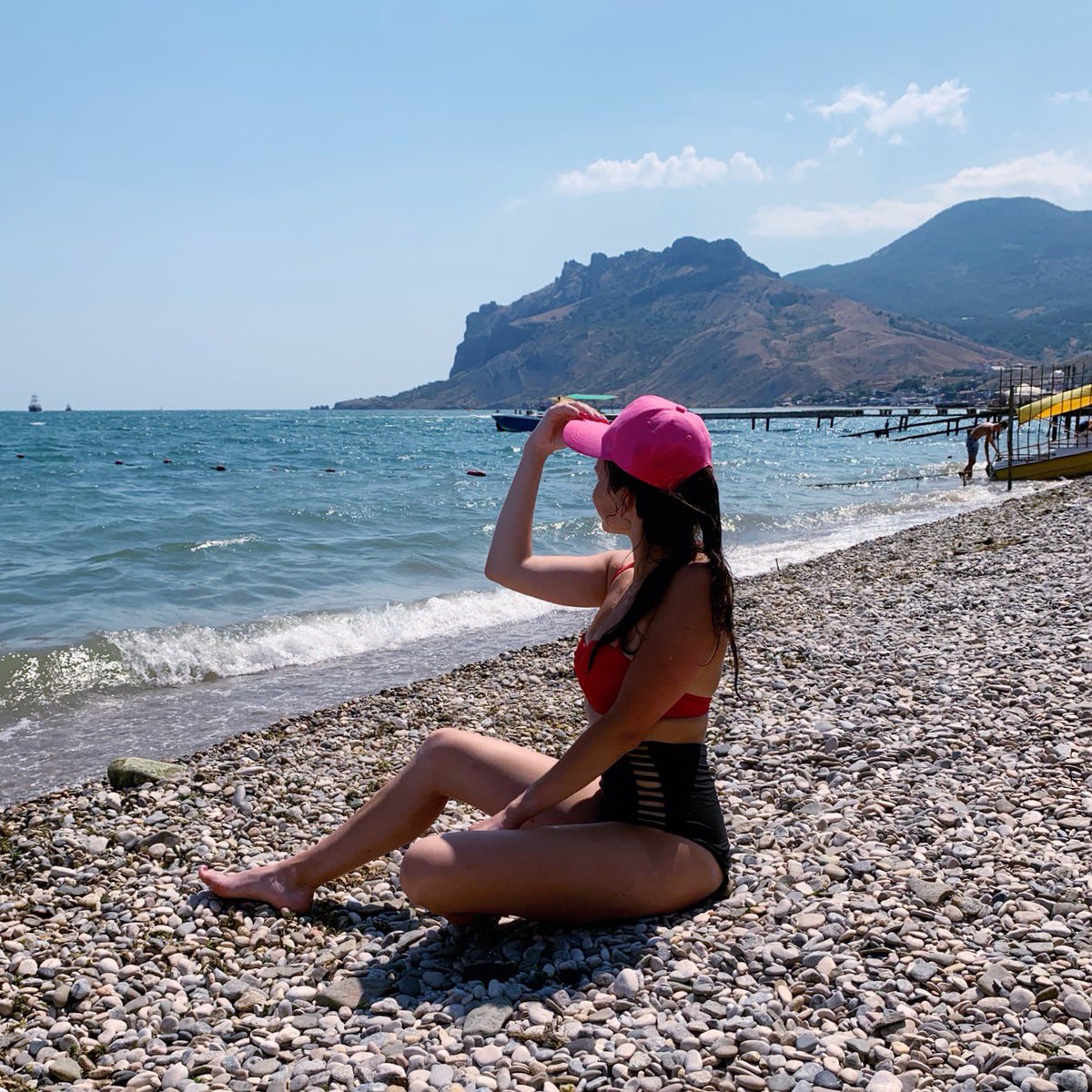 Mashka150800's tweet photo. Я кстати в Крыму 
2000 км на машине проехали https://t.co/XDtEgV1Zcb