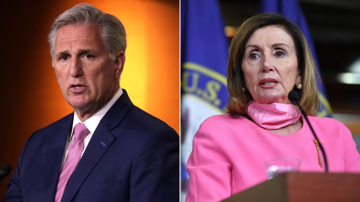 CNNPolitics's tweet image. Kevin McCarthy jokes "it will be hard not to hit" Nancy Pelosi with gavel if he becomes House speaker cnn.it/3C41sIX