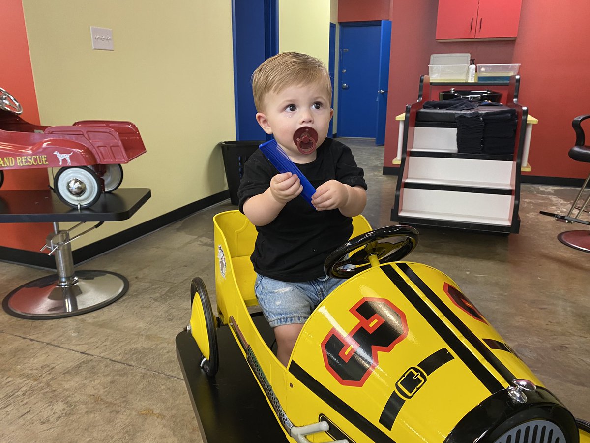 Vann_Austin_'s tweet photo. Little man got his first haircut today✂️ https://t.co/Fk3zxrpGZB