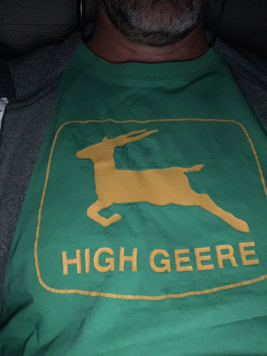 mikeGnyc's tweet photo. Called it this morning when I got dressed! @Phish_FTR #runrunrunrun https://t.co/M2UbpWR40B