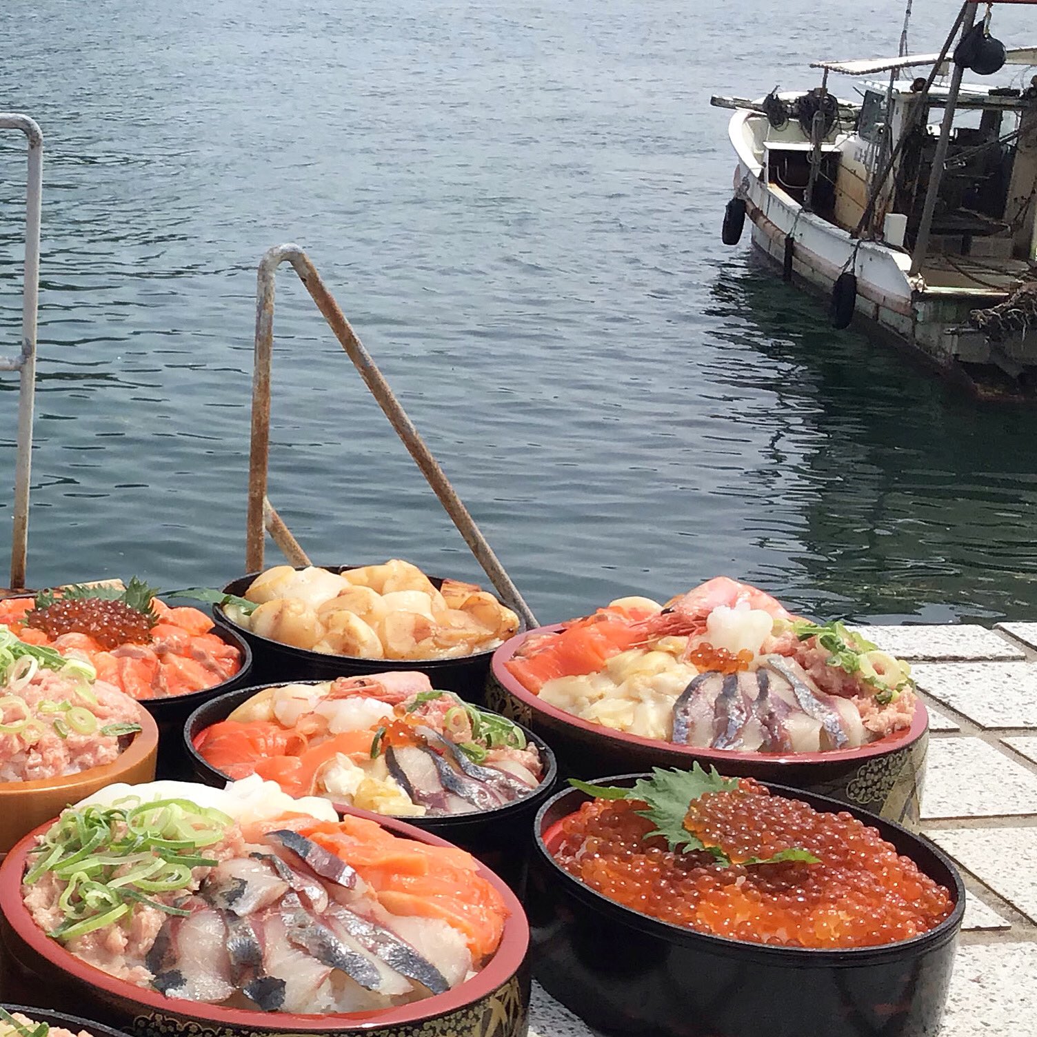 海鮮食堂 出世魚 8 2 11 00 Open おはようございます 8月最初の月曜日です 今週もよろしくお願いします 本日もご来店お待ちしております 出世魚 海鮮食堂出世魚 Onomichi 尾道 尾道市 尾道ランチ 尾道グルメ 尾道食べ歩き 尾道散歩 海鮮