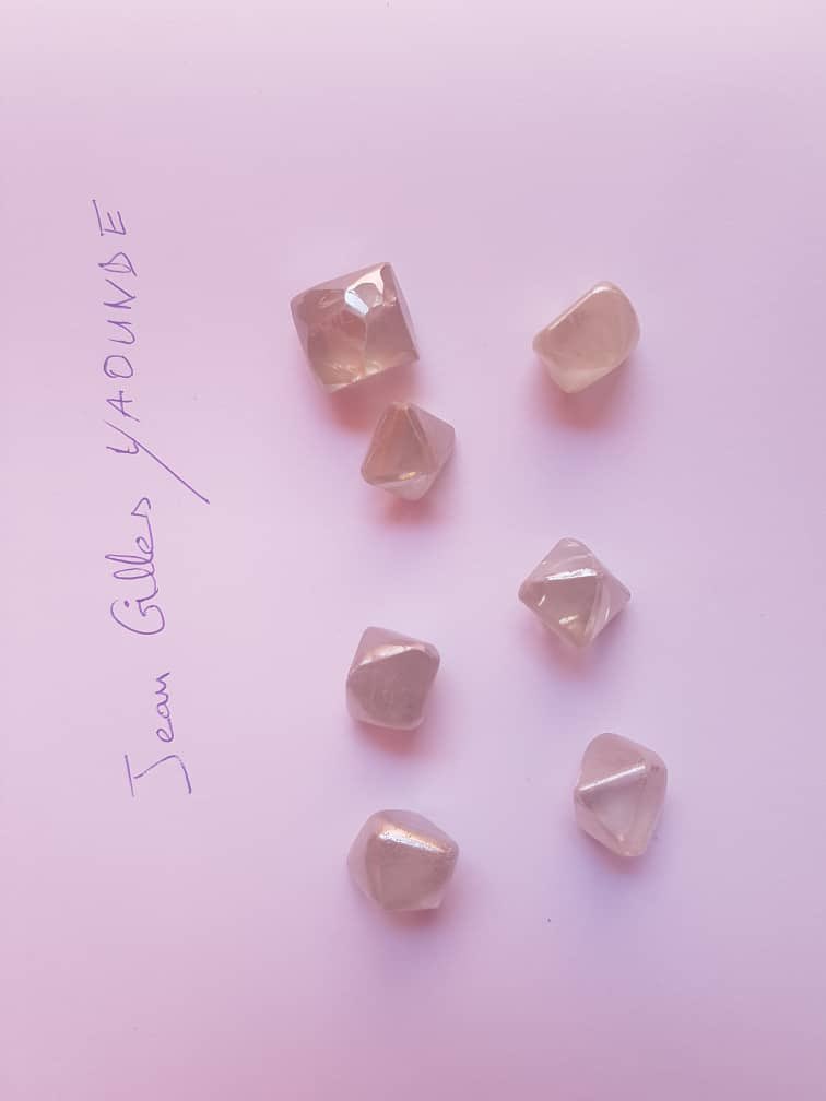 Raw diamonds, precious to the eyes .
Open for business,
7cts>
reliable and tested #business 
<a href="/2chainz/">Tity Boi (2 Chainz)</a> $1200/ct #Diamond #gold #investing #moneymatters #trade #viral #FYP #adoptmetrading #7NEWS #investment #StockMarket #ADA #AMC #LoveIslandAftersun #uae  #NYC #Florida #Sharjah24