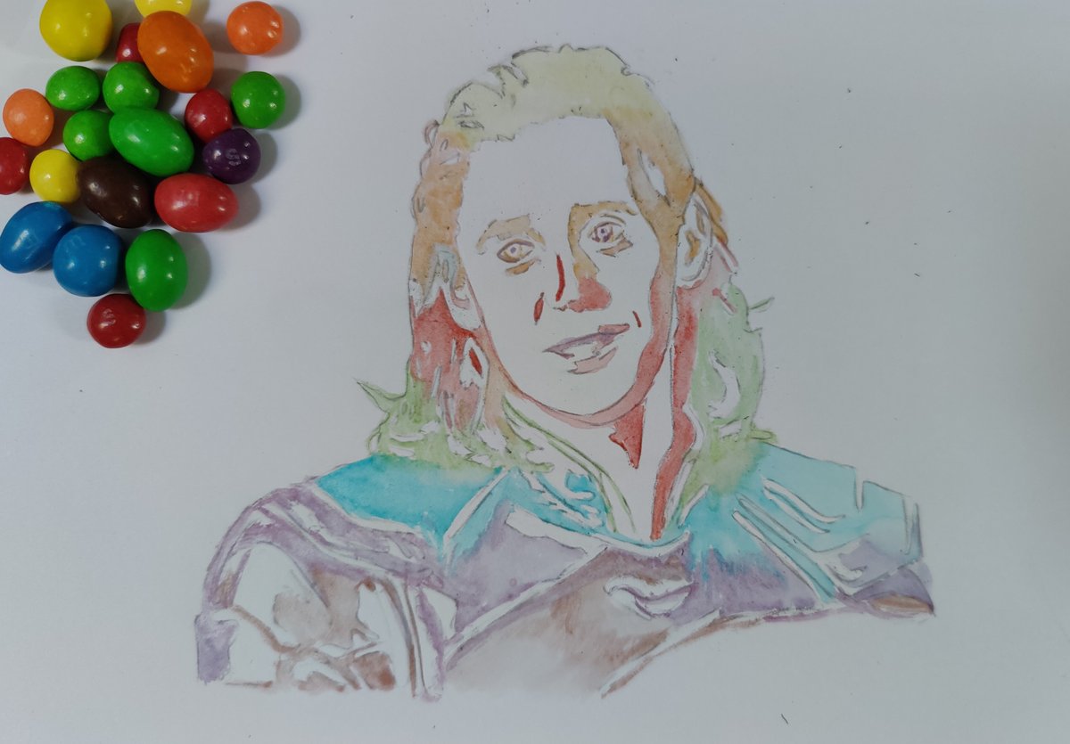 _fancywalrus's tweet photo. painted with skittles &amp; m&amp;ms @twhiddleston
  
@Skittles
@mmschocolate
 #gish https://t.co/1Ziuv8U68v