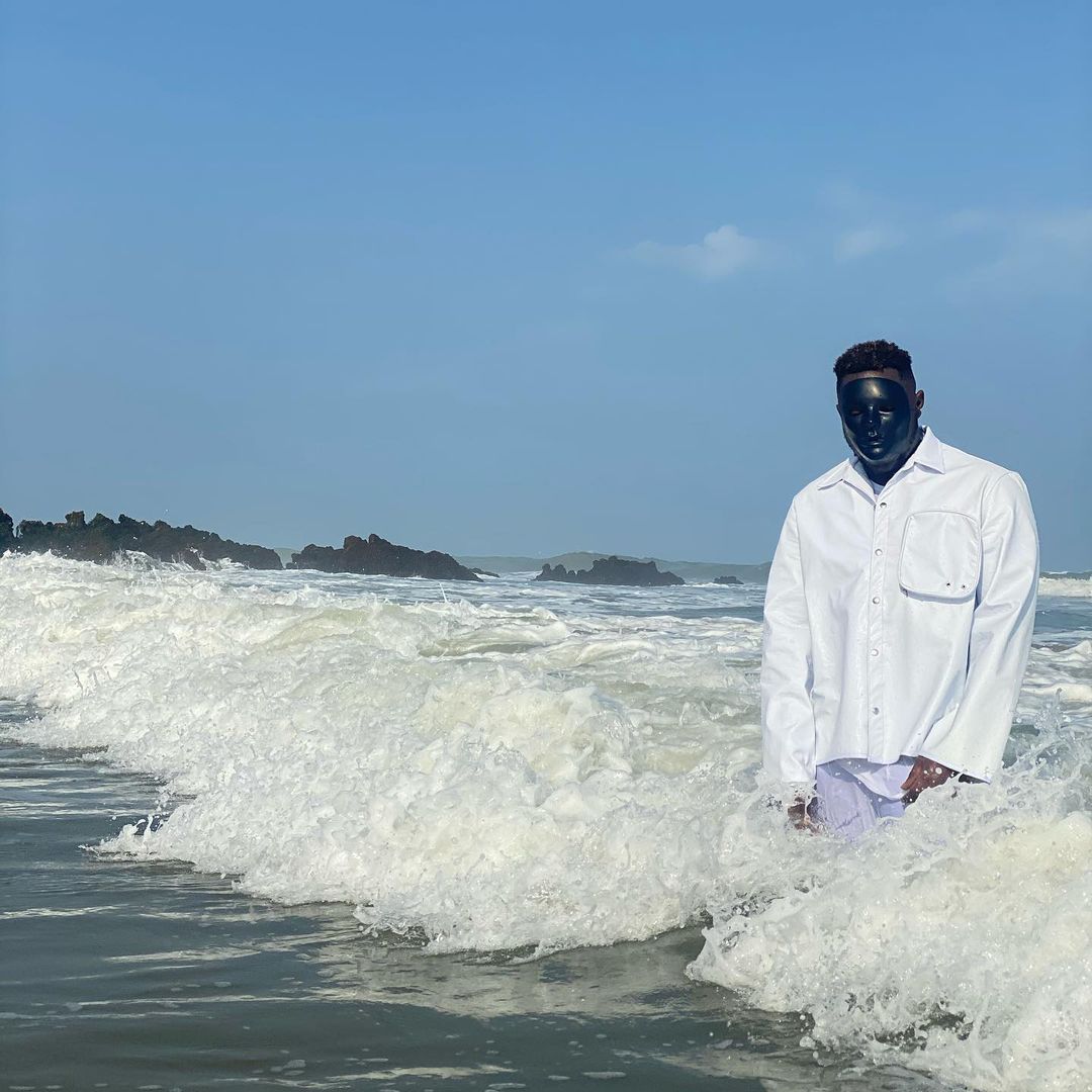 iamyawgentle's tweet photo. wen de mask in on, is a different price🔥🔥 @AmgMedikal @flowdellyBYK #swerg https://t.co/OvEHYFCCNw