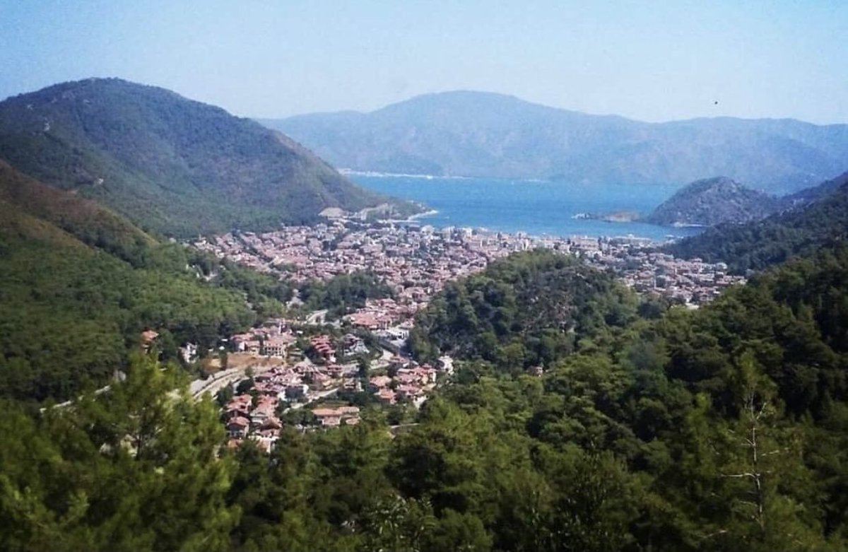 tarihiiimerak's tweet photo. "Her şeyi affedin ama vatana ihanet edeni asla affetmeyin."

(Hz. Ali) https://t.co/wJHRhqtZbj