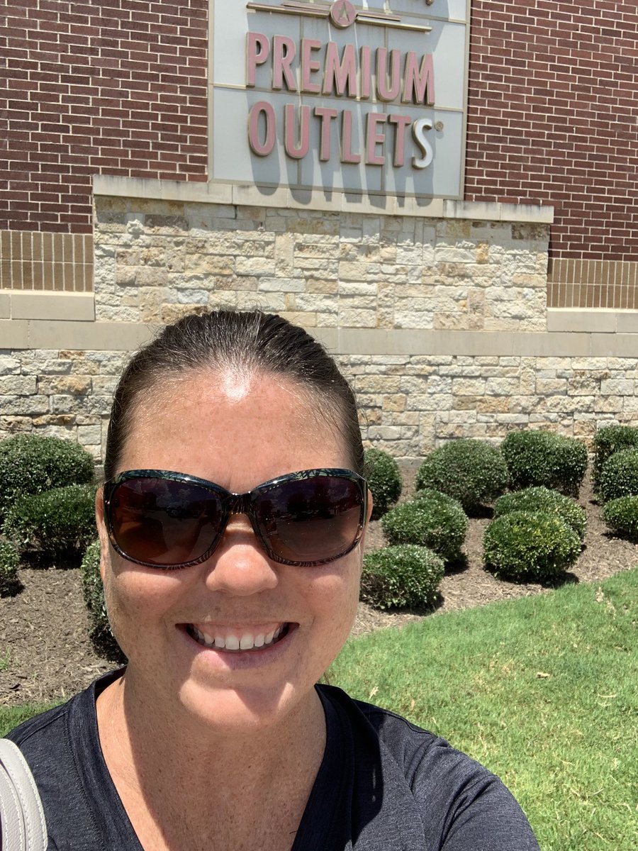PrestwoodRL's tweet image. A little back to school clothes shopping on Saturday with the family at Houston Premium Outlets! It was hot! #wcesummer #summerselfiebingo