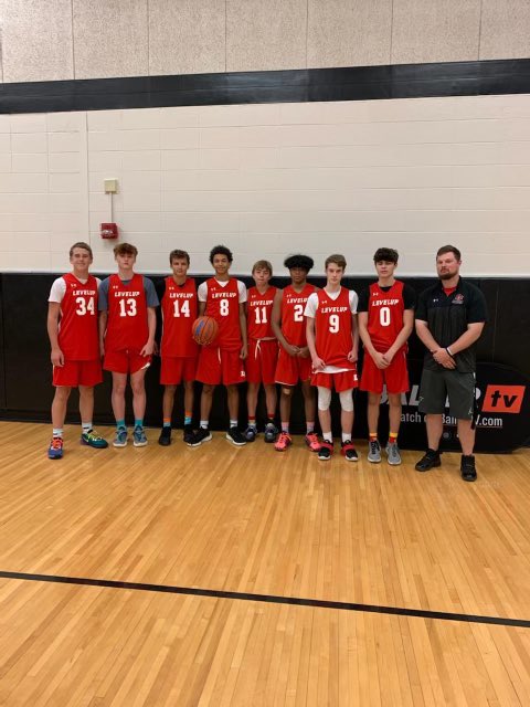 J_Janssen15's tweet photo. That’s a wrap for AAU 🏀 These kids improved a ton over the course of the season. I am excited to watch them this winter, and to see all their hard work pay off. 🔺 @LevelUpBball21 https://t.co/21I7DOWtEo
