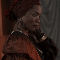 anuketseye's tweet photo. ㅤ
ㅤ
ㅤㅤ▕  〝 ATHENA LAVEAU.

   — Llegó a la escuela hace
        unos doce años.
   — Profesora de pociones.
   — Historia a elegir.

            (( fc: angela bassett. https://t.co/KvQHEuWLql