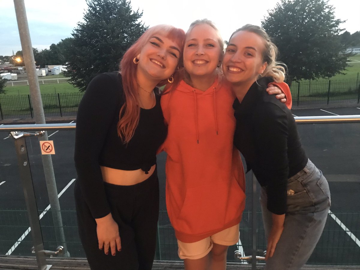 billysanana's tweet photo. And that’s our #worcesterfringefest 2021 experience done! What a way to end it with a piece I wrote in collaboration with my wonderful and talented friends @truthbetoldshow , with such an incredible audience. 
Absolutely BUZZING! https://t.co/nZp3PsEe49