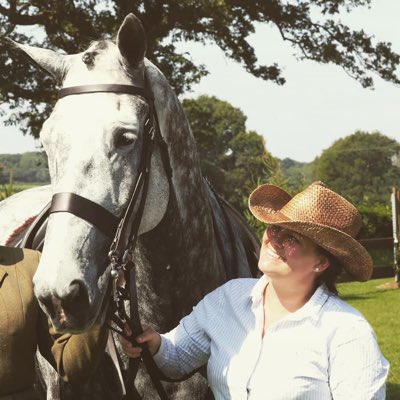 The beautiful Sparky 

 #NewProfilePic #horse #horseshow #irishdraight #heavyweighthunter #showhorse #dapplegrey #britishgroomsassociation #beautiful #summer #englishsummer #britishdummer #love