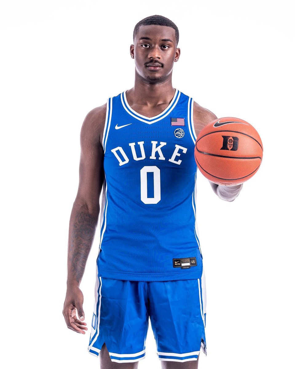 BREAKING: ⭐️⭐️⭐️⭐️⭐️ Forward Dariq Whitehead (<a href="/dariq_whitehead/">Dariq whitehead</a>) has committed to Duke University!