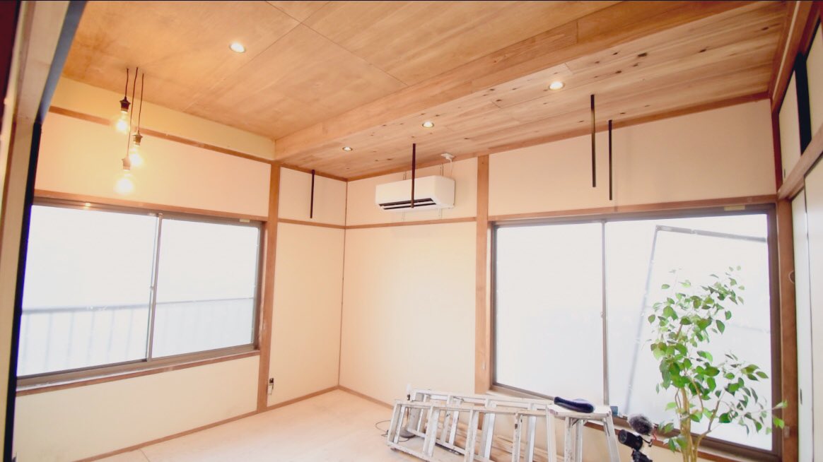 Hoi Diy これ やりたかったやつ 一石三鳥の天井ルーバーをdiy 目的の8割はエアコン隠したかっただけ