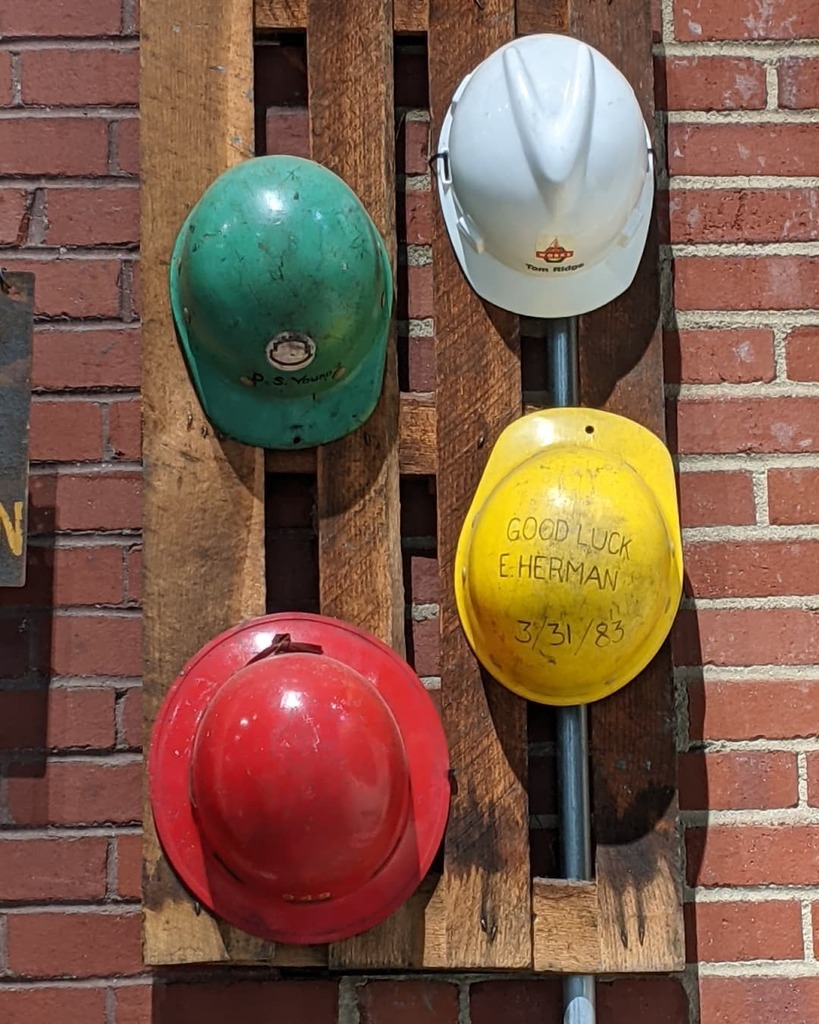 Hard hats on display at the National Museum of Industrial History, Bethlehem, PA.

#nmih
#hardhats 
#bethelhempa 
#burnmyeye
#eyeshotmag
#streetleaks
#lenculturestreets
#ourstreets
#thisaintartschool
#ilikedthecolors
#googlepixel3a
#teampixel instagr.am/p/CSDIjGfq_cl/