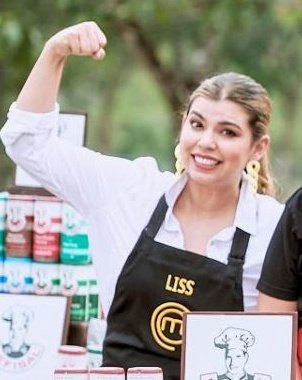 bettsv12's tweet photo. yo tratándo de encajar en los trabajos en grupo:

#MasterChefCelebrity #MasterChefCelebritycolombia https://t.co/9nCfBGl4U1