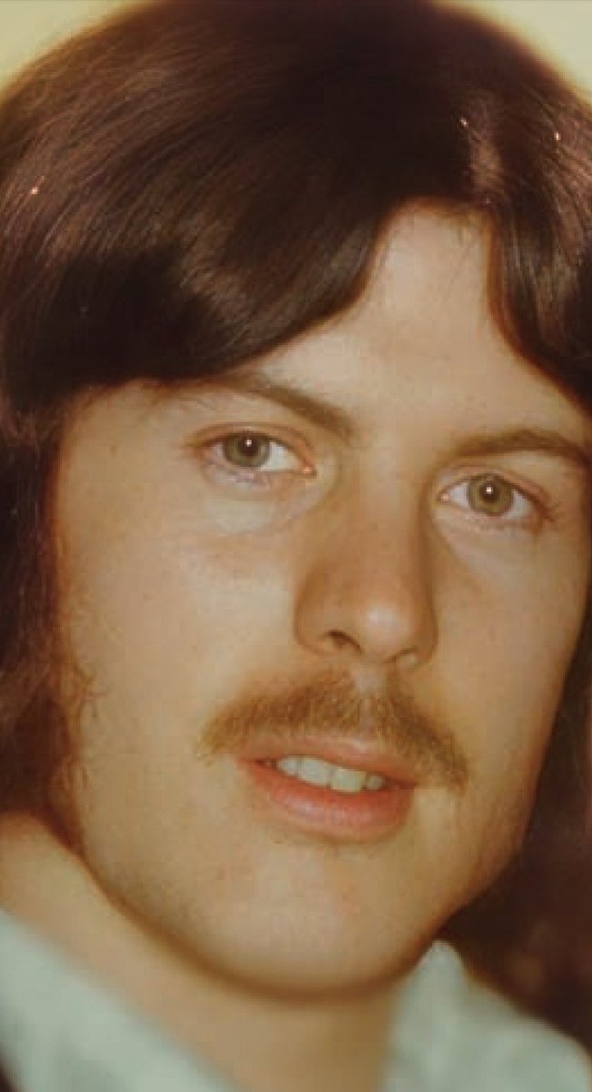 Remembering with pride IRA hunger striker #kierandoherty from #Andersonstown in Belfast who died 40 years ago today. Picture is of an original poster from 1981 unusually with his name in Irish. He had been elected to the Irish Parliament in June that year.