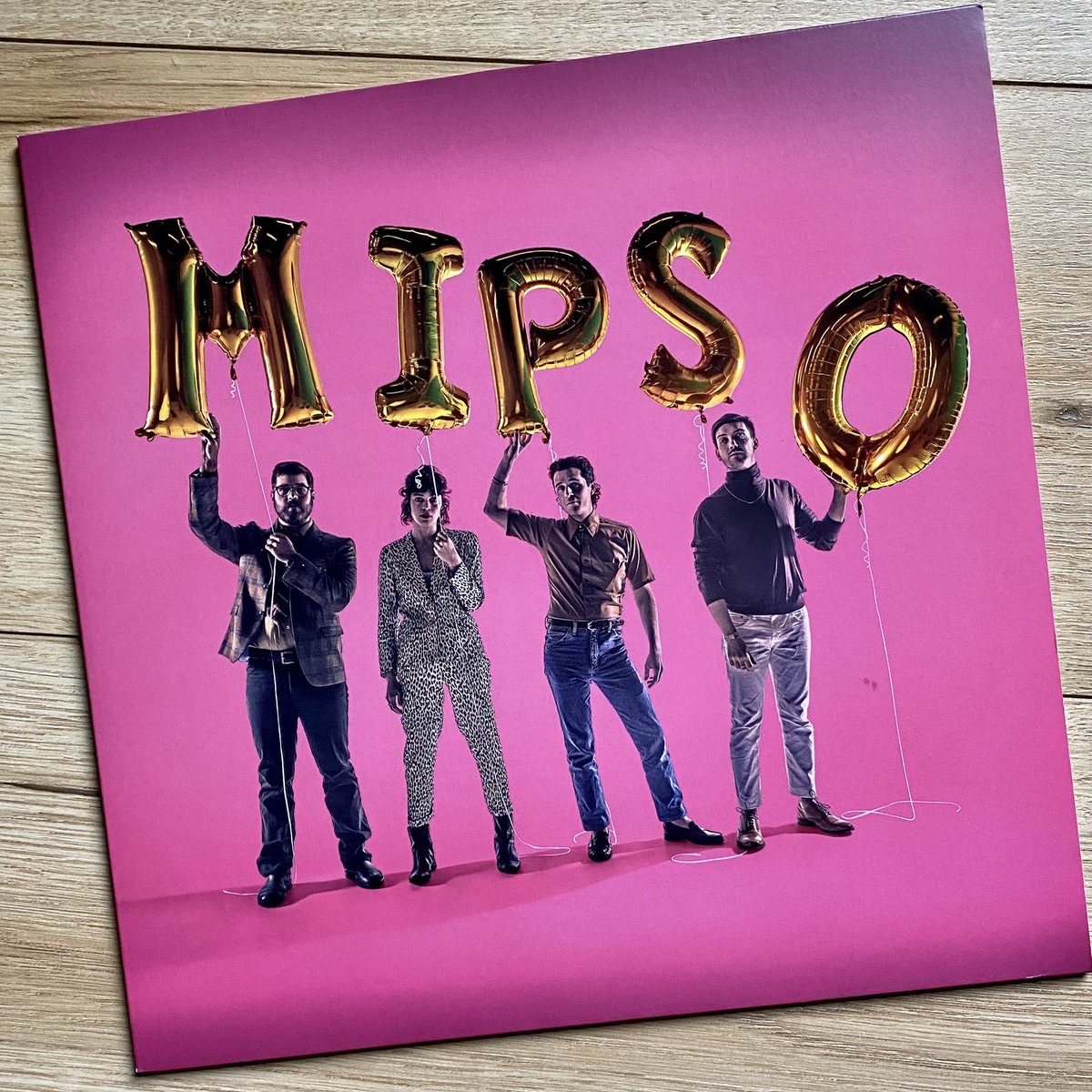 CMoneyKS's tweet photo. #SundayEveningVinyl #MIPSO @mipsomusic This band is just fantastic. Jackie and I both love them and are headed to Morro Bay, CA to hear them at @TheSirenMB in September for Jackie’s Birthday. Really looking forward to seeing them again! https://t.co/bEUfZ4isn6