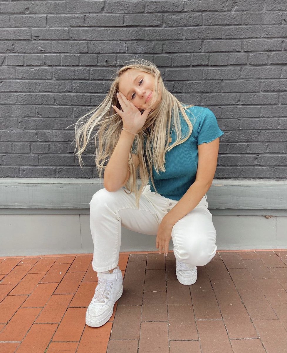 Wishing a Happy Birthday to our sister Abby! Much love, AOT💚