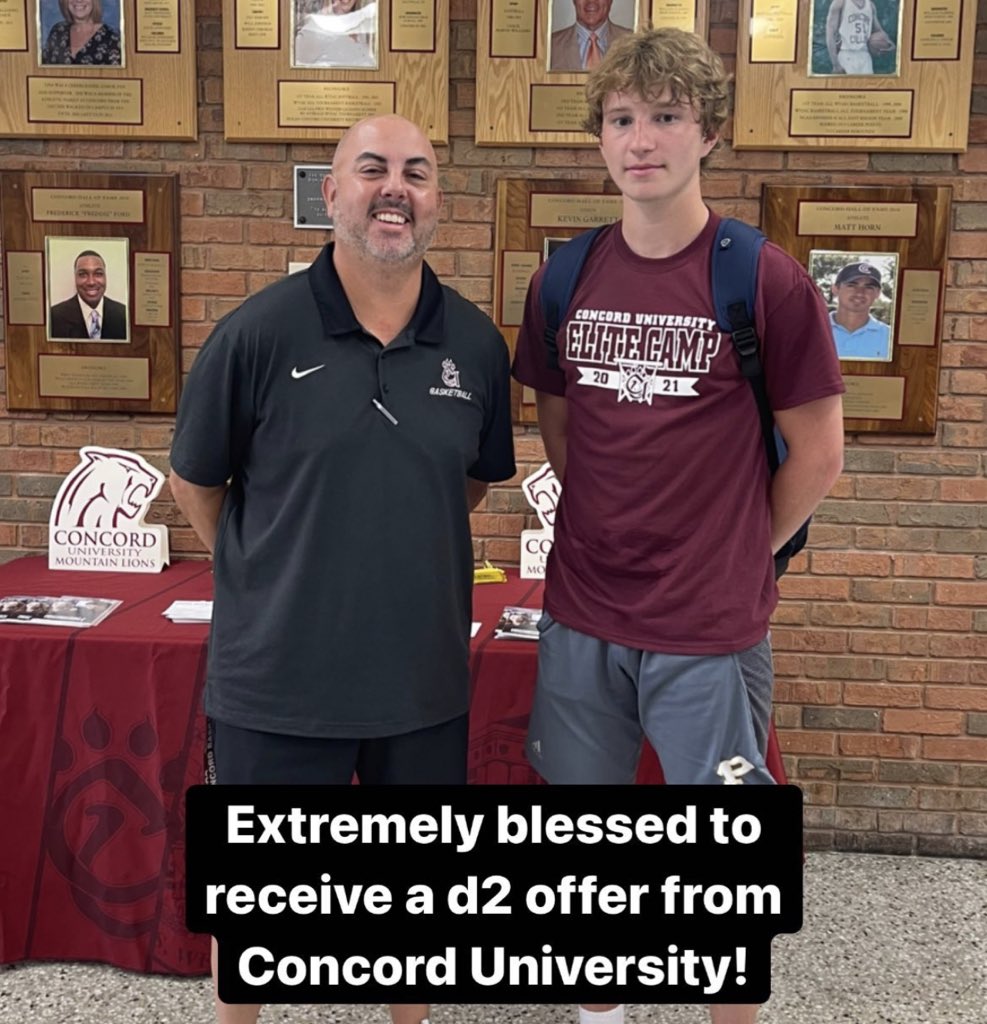Garrett22Taylor's tweet photo. Congrats @lukegarretttt for the offer to continue to play ball at the next level 🙌 https://t.co/6MivESCZzU