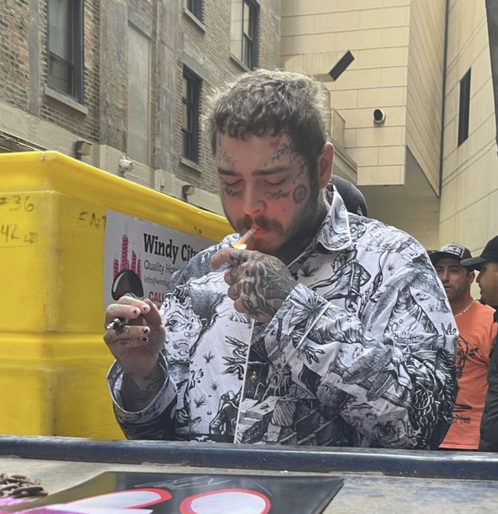 almondblondies's tweet image. HES SO SWEET 😭😭💗