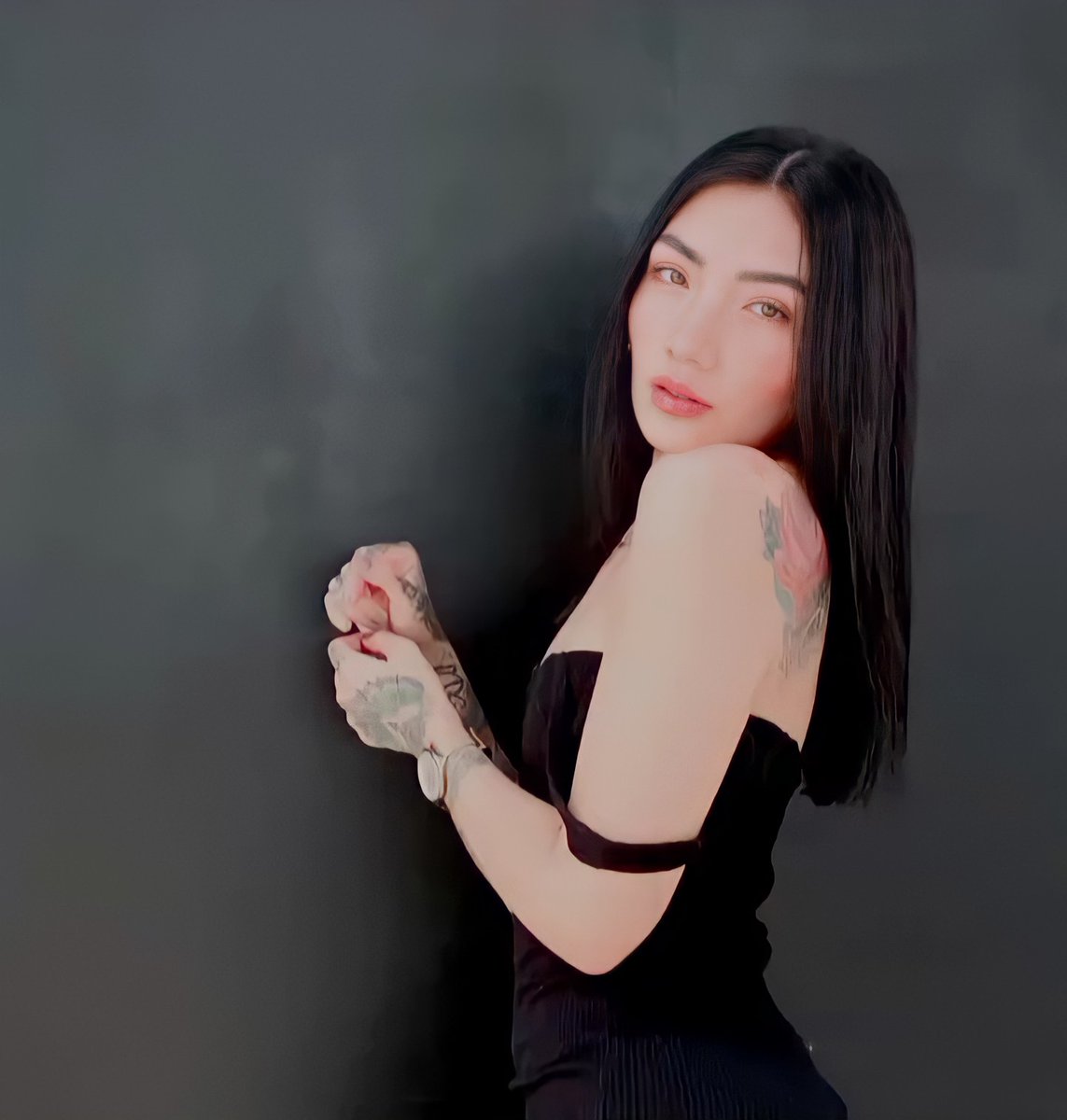 AngelaPerry_'s tweet image. Ok pero ya vieron a Nicole?😍
Es una Diosaaaa!!🖤🖤