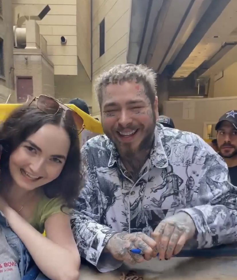 almondblondies's tweet image. He’s such a sweetheart