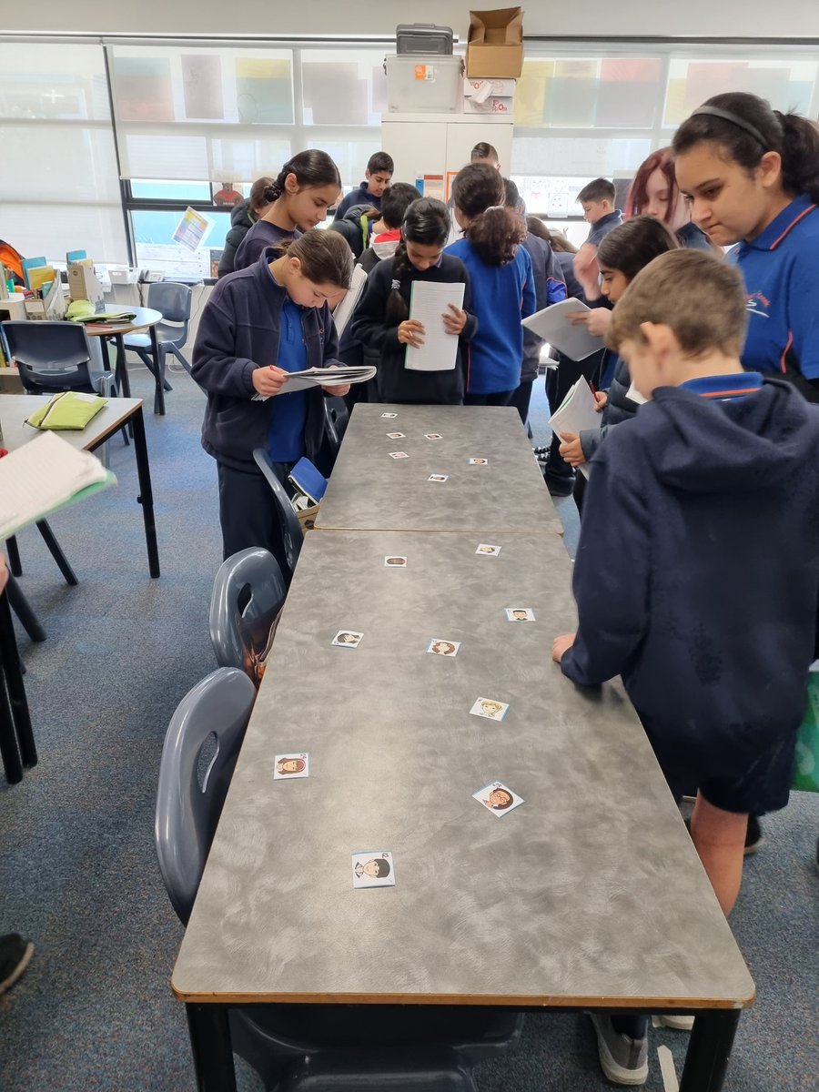 Miss_SuggACPS's tweet photo. 5F playing "Guess Who", Pixton edition 🧐 It's this collaborative, hands on learning that I enjoy teaching the most! @AitkenCreekPS https://t.co/Qkysu0Q9Gr