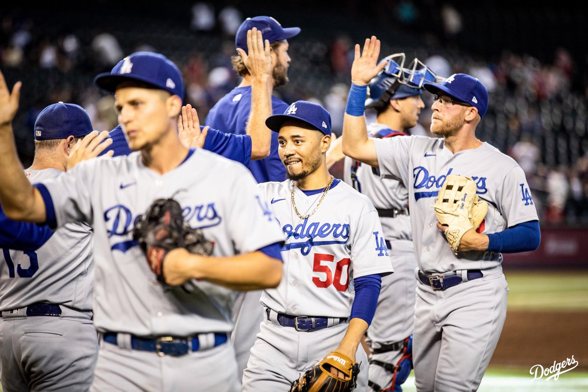 Dodgers's tweet photo. Back to LA! https://t.co/OvZHxPJy8K