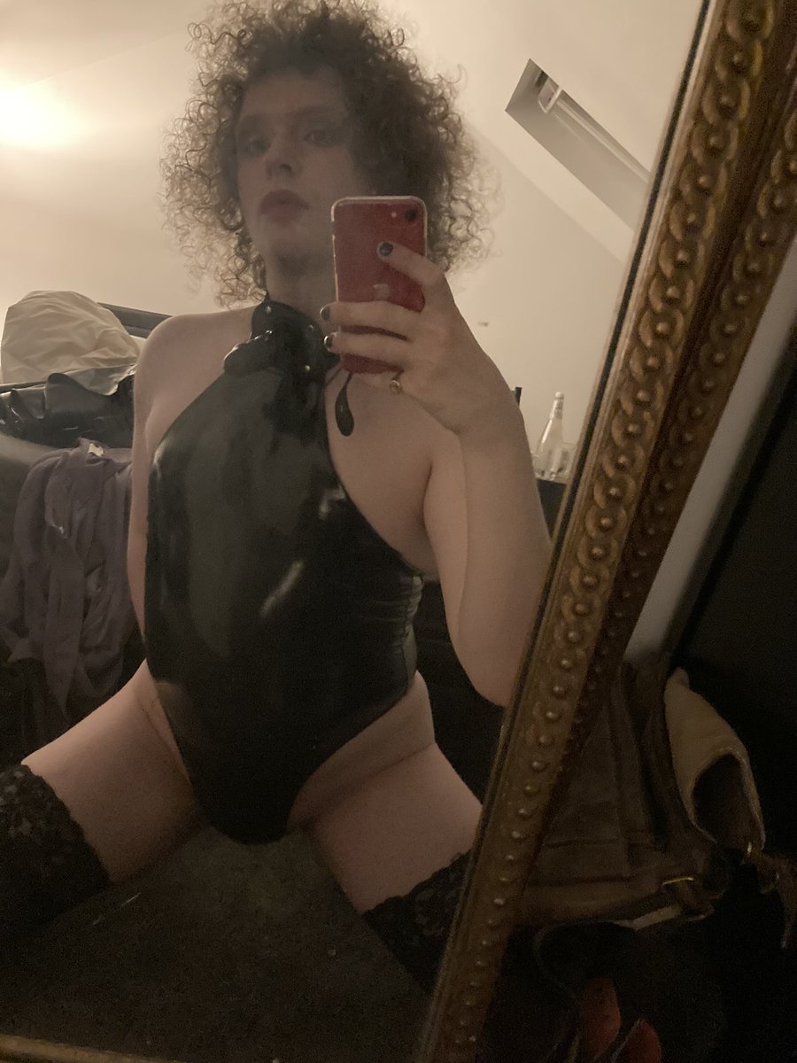 Brightonsissy91's tweet photo. Uggh, I’m a frustrated little slut tonight 🥺😢😢 https://t.co/r2CJOZef9B