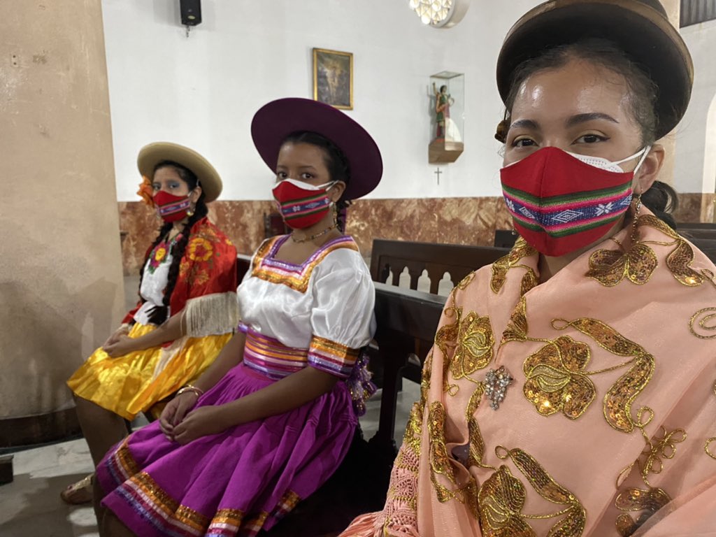 luiscarPSUV's tweet photo. #GeneracionDeOroInvencible la Misa en Homenaje a Virgen de Copacabana Santa Patrona de Bolivia, nuestra hermana menor que se merece esta atención igual que el Pueblo Boliviano, su Presidente Arce y el Siempre Chavista el Expresidente Evo Morales #GuarenasAñoCuatricentenario https://t.co/f1XUItx7LN