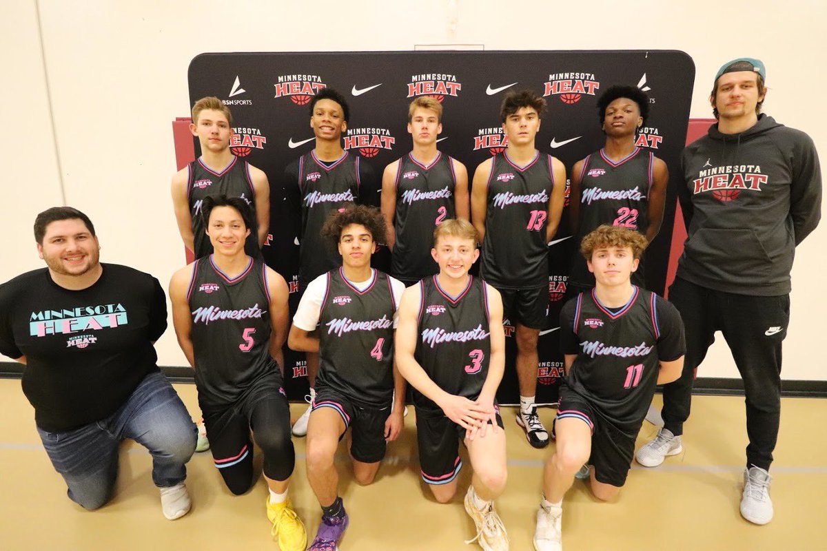 MNHeatAcademic's tweet photo. As we conclude our final season with this class of 2022 group, @Gr8WallofChiodo &amp; I have nothing but gratitude for being able to share the experience.

Fantastic kids, supportive parents, &amp; a first class organization.

Can’t wait to see what the future holds for these guys 

🔥📈 https://t.co/AQ4rzPyWjI