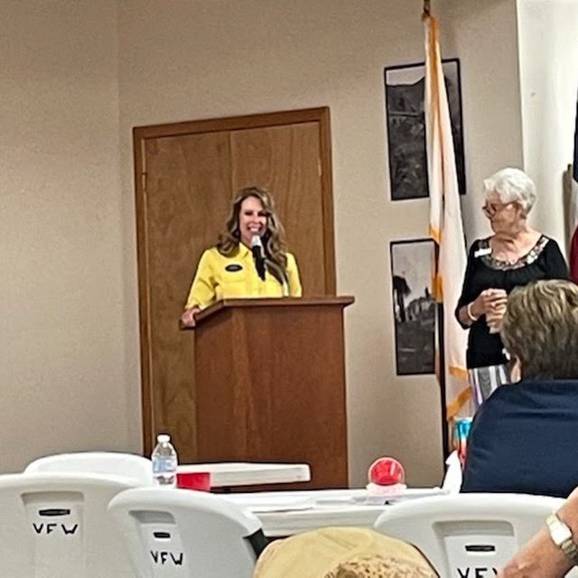 CarrieIsaac's tweet photo. It was my pleasure to speak at tonight’s WAR meeting and get the opportunity to meet with this passionate and rapidly growing group! Let’s keep working hard to protect Hays County and #makeamericaliketexas https://t.co/WTKwdHBoxH