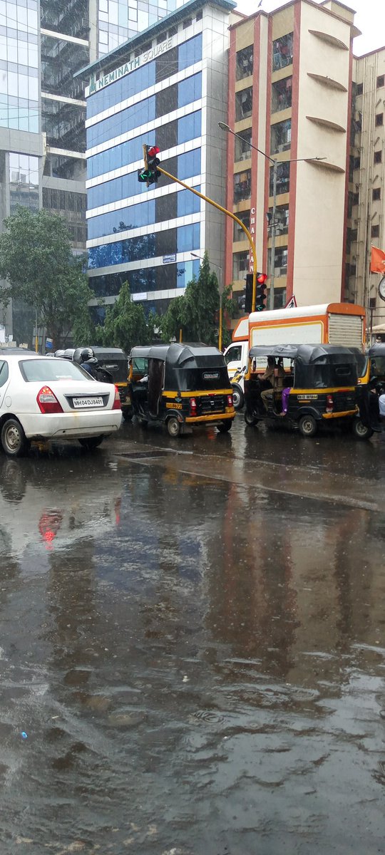 Morning mumbai 
#mumbai #MumbaiRains #goodmorning #FirstTweet