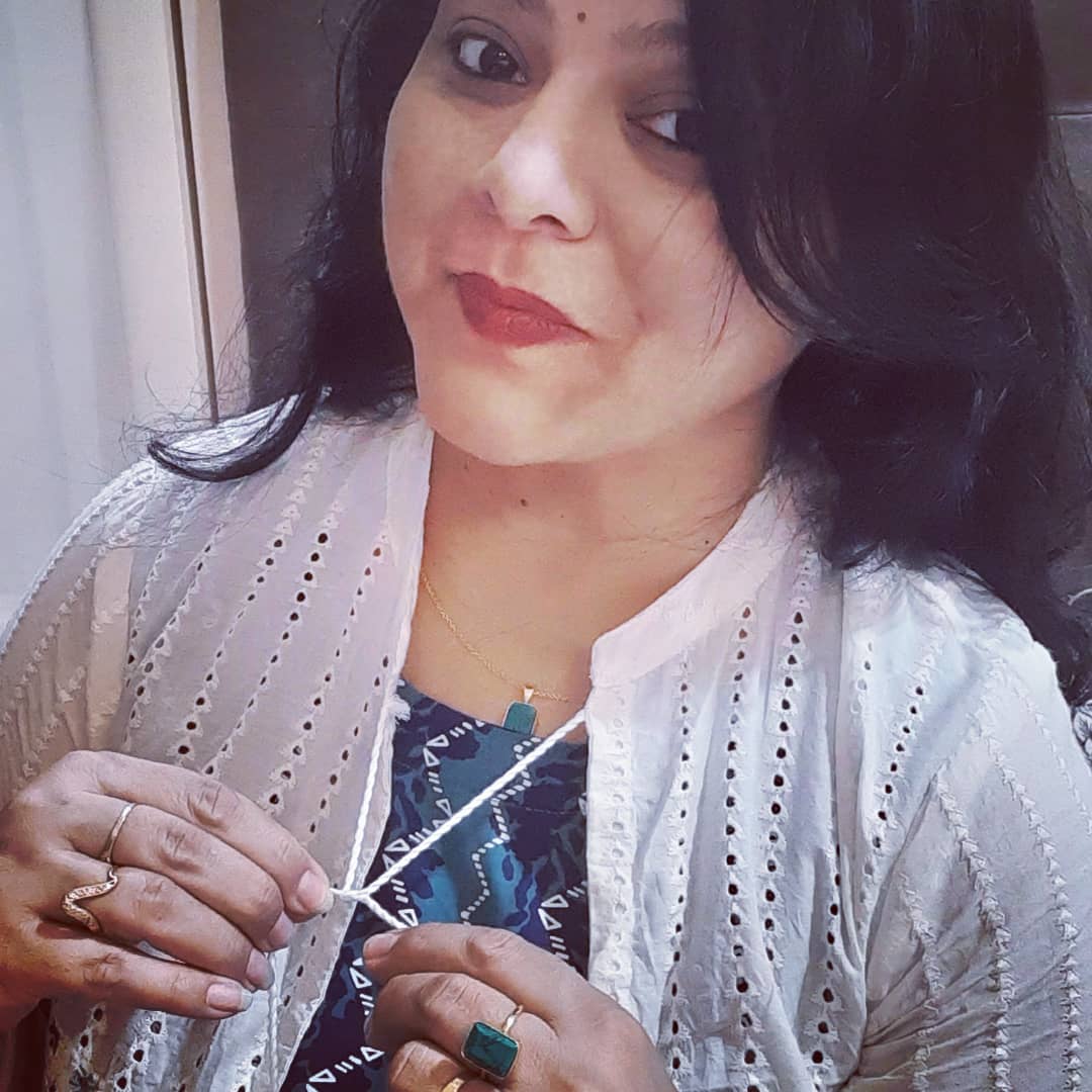 shalurv's tweet photo. There are many colours around you, and still, you have one favourite colour? Explore, experiment and invent the new you.💟❤
Thank you @manjarisinghal
for sending me this beautiful dress. I loved it. 
#connect2srv (insta)
#collaborationshoot #poses #MondayMotivaton #selflove https://t.co/jUxBXV6t8B