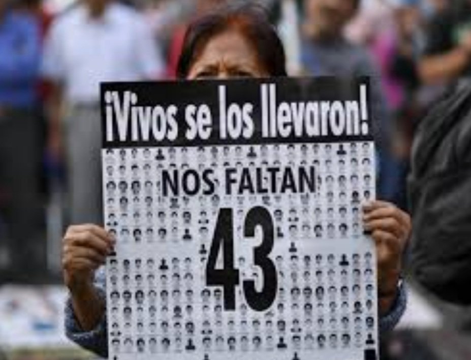 violetamg10078's tweet photo. @alfredo81072805 @epigmenioibarra @JohnMAckerman @jenarovillamil @Ricar_peralta @galvanochoa @Taibo2 @m_zamarripa @SanjuanaMtz @liladowns @BeatrizGMuller @kikesma @lafourcade Justicia,  "Ni perdón,  ni olvido " nos faltan 43 https://t.co/1ysRMaPNCG