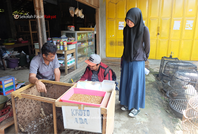 Klinik Pasar 3 Sekolah Pasar Burung

Semua itu menuju satu tujuan, perubahan tingkah laku hingga budaya, terdidik dan tidak terdidik. 

sekolahpasar.id/klinik-pasar-3…

#PasarRakyat #SekolahPasar #Koperasi #PasarBurung #Trenggalek