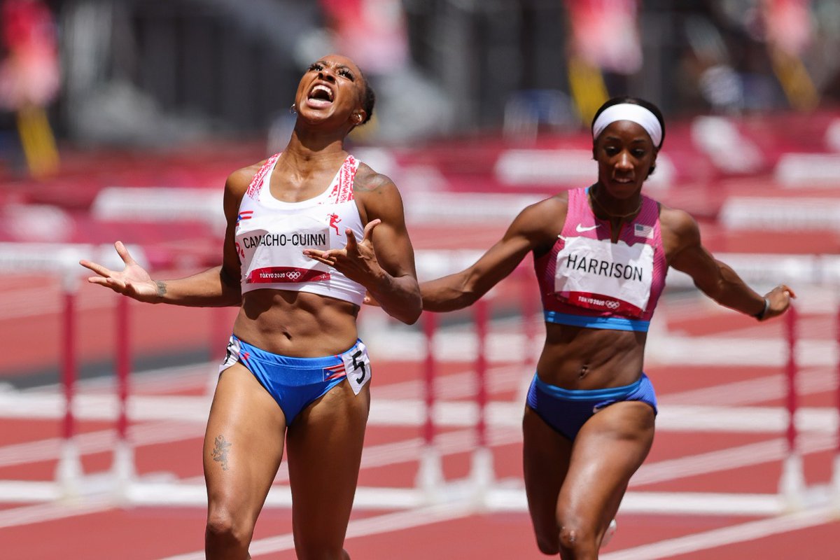 ComiteOlimpico's tweet photo. Es la segunda mujer puertorriqueña que gana un oro para Puerto Rico en Juegos Olímpicos 
Jasmine Camacho Quinn se coronó campeona olímpica de los 100 metros vallas de los XXXII Juegos Olímpicos de Tokio 2020. El tiempo oficial fue de 12.37.
https://t.co/2sMnsoab1q https://t.co/P9t5biZ3zN