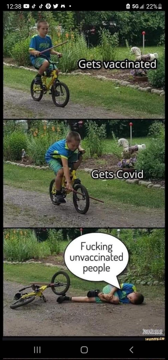 DesignChez's tweet image. It be like that