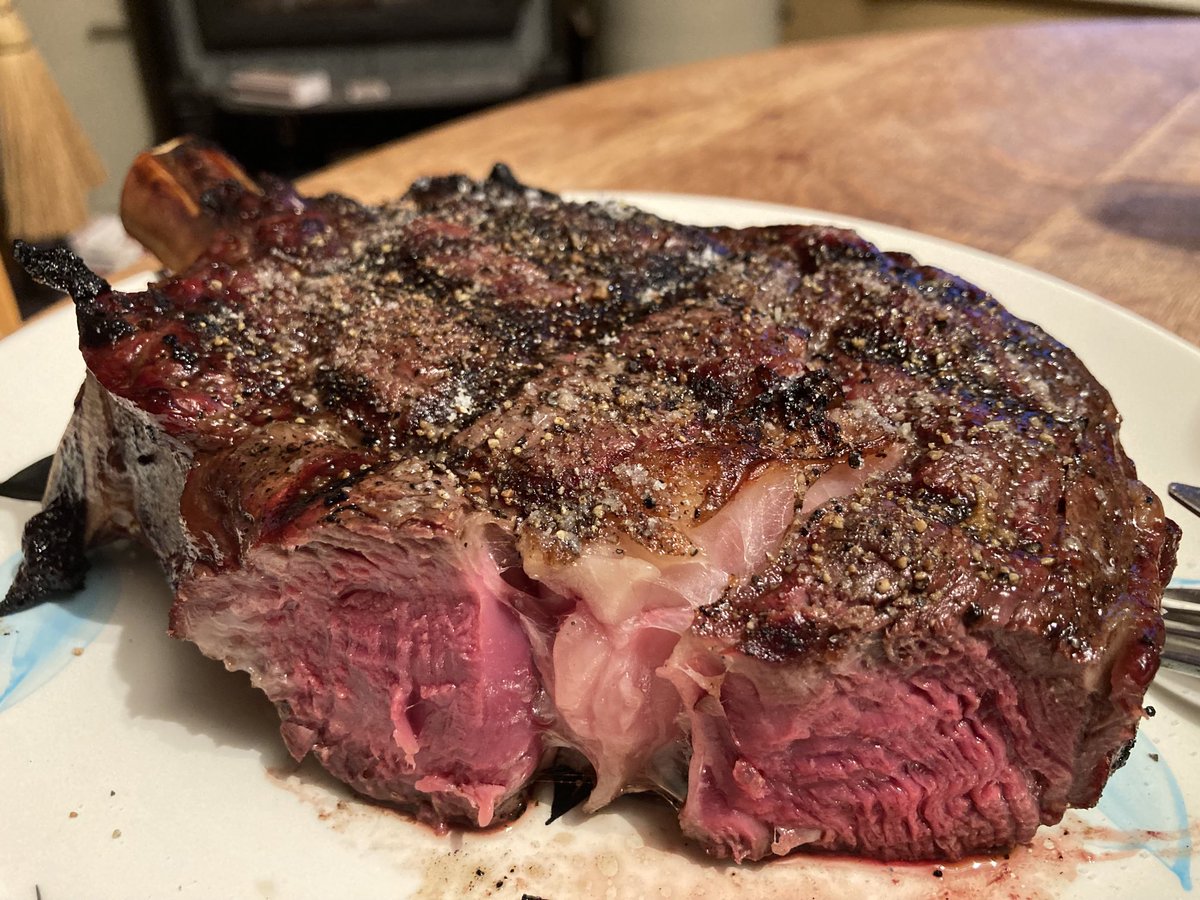 TKRanch's tweet photo. 742 gram cowboy cut ribeye. I may have ribeye for breakfast as well. They sell very quickly. 

#ribeye #yes2meat #yes2beef #tkranch https://t.co/qfKX2RQDAB