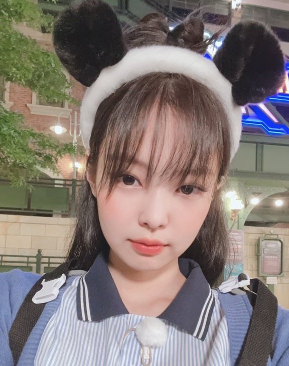 jenniesarchive tweet picture